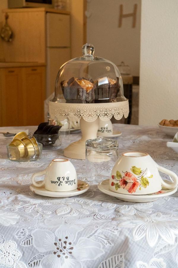 Villa Lina Bed&Breakfast Taranto Exteriör bild