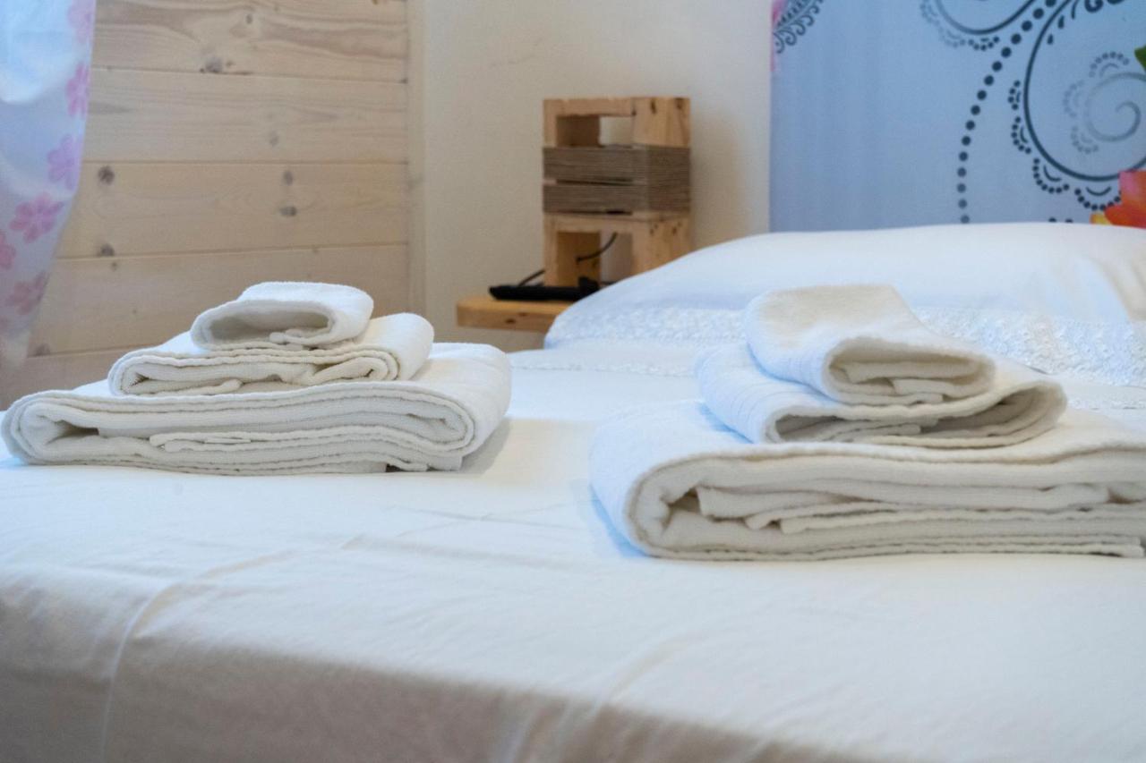 Villa Lina Bed&Breakfast Taranto Exteriör bild