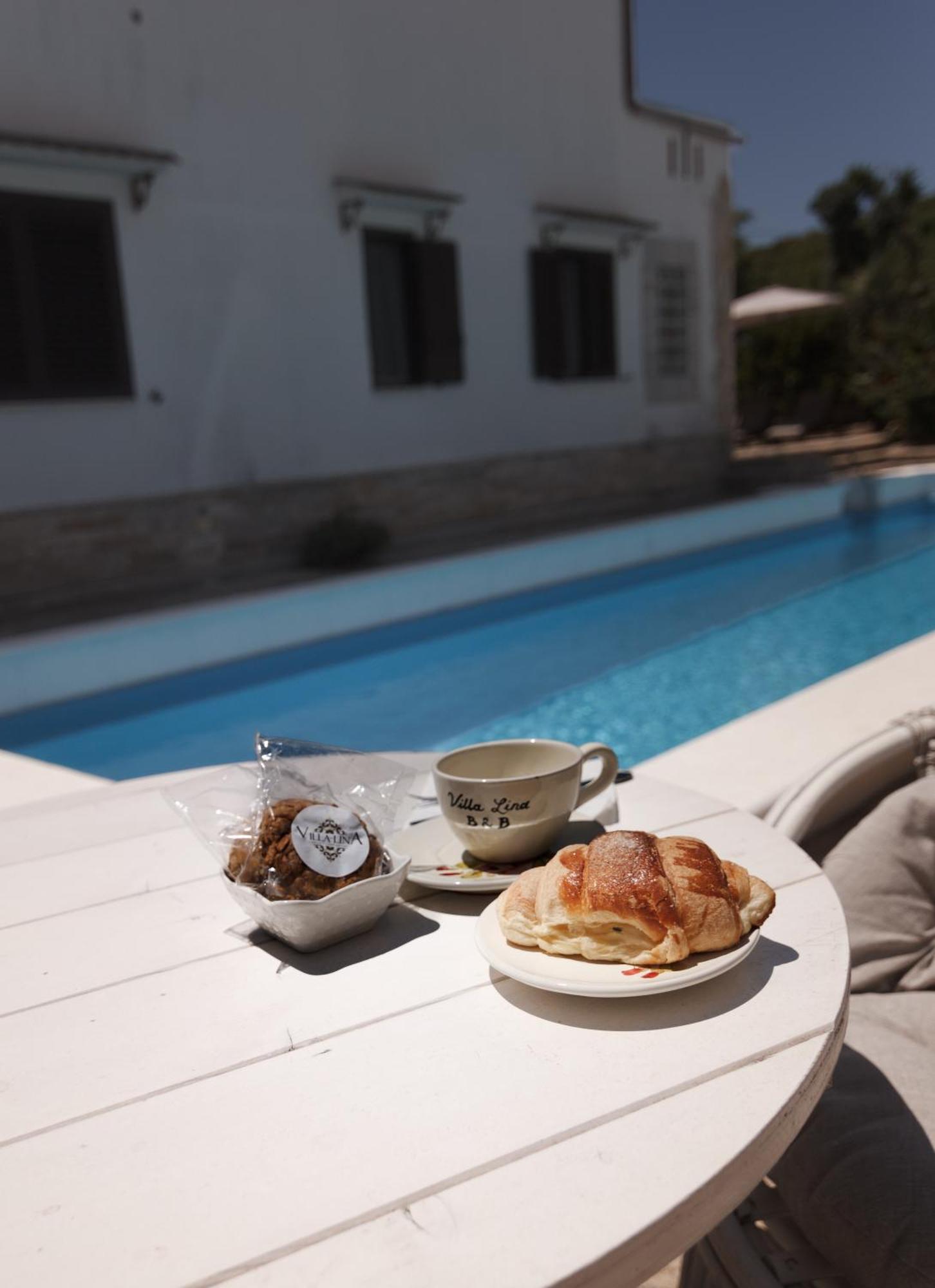 Villa Lina Bed&Breakfast Taranto Exteriör bild