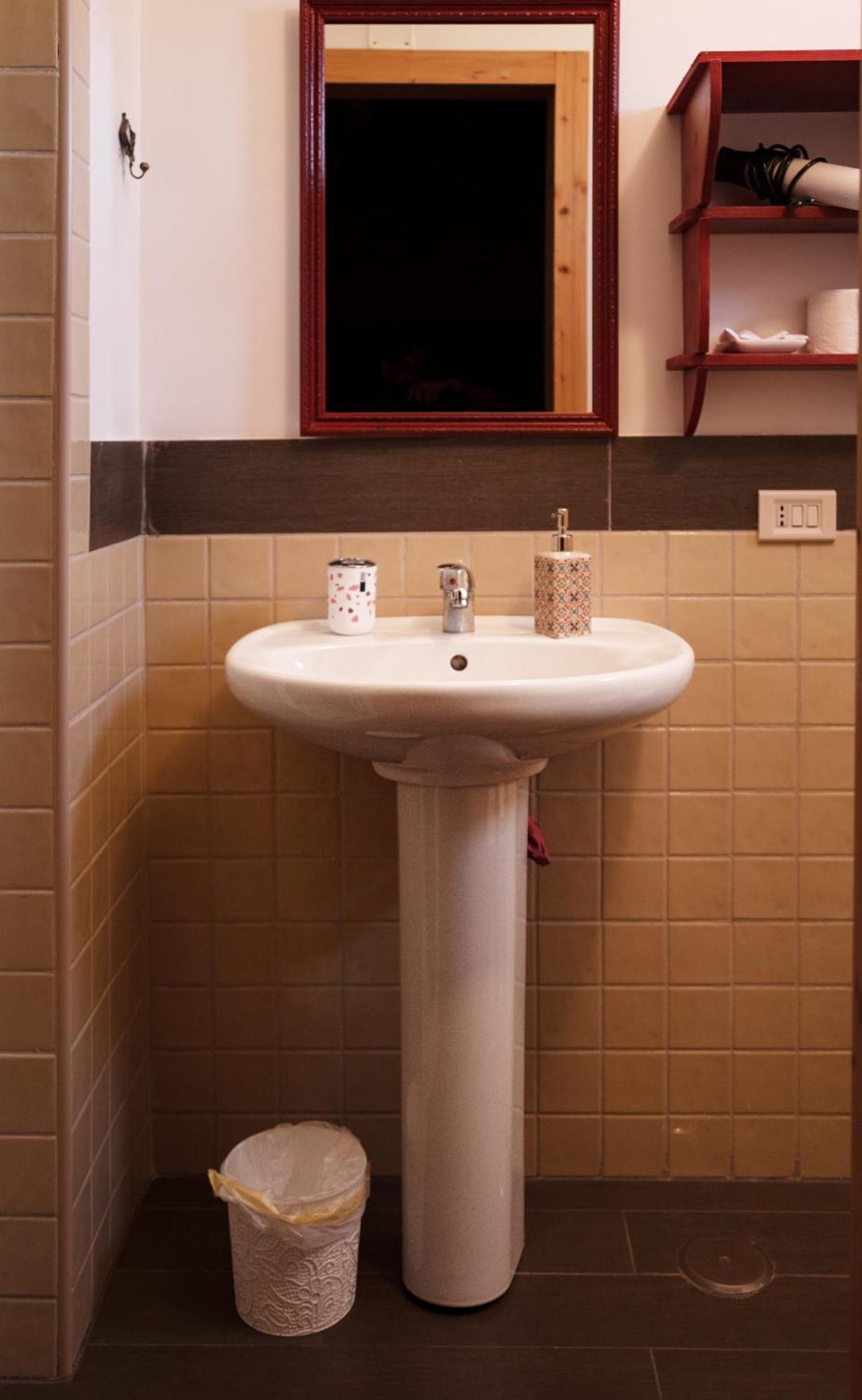 Villa Lina Bed&Breakfast Taranto Exteriör bild