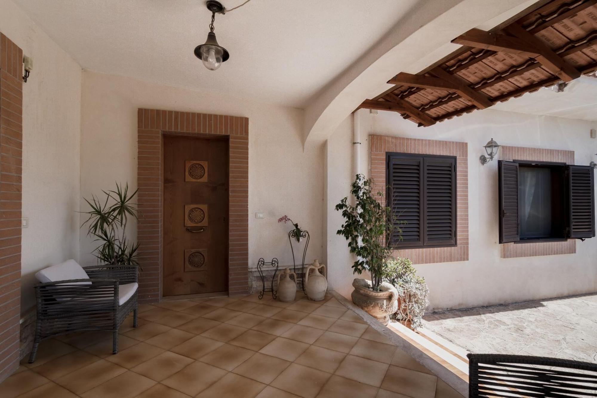 Villa Lina Bed&Breakfast Taranto Exteriör bild